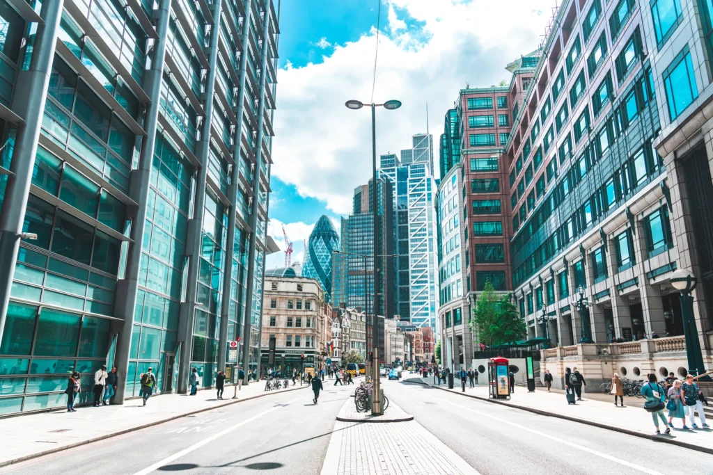 City of London skyline around Liverpool Street, home to many major commercial law firms managing enterprise technology estates.